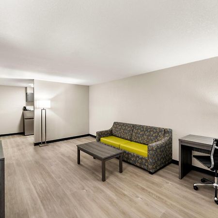 Clarion Pointe Rhinelander Downtown Hotel Eksteriør billede