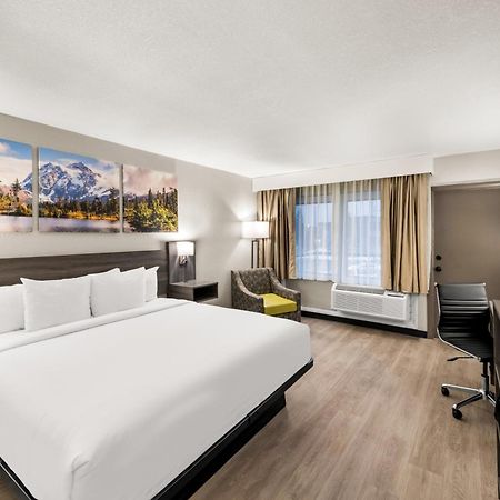 Clarion Pointe Rhinelander Downtown Hotel Eksteriør billede