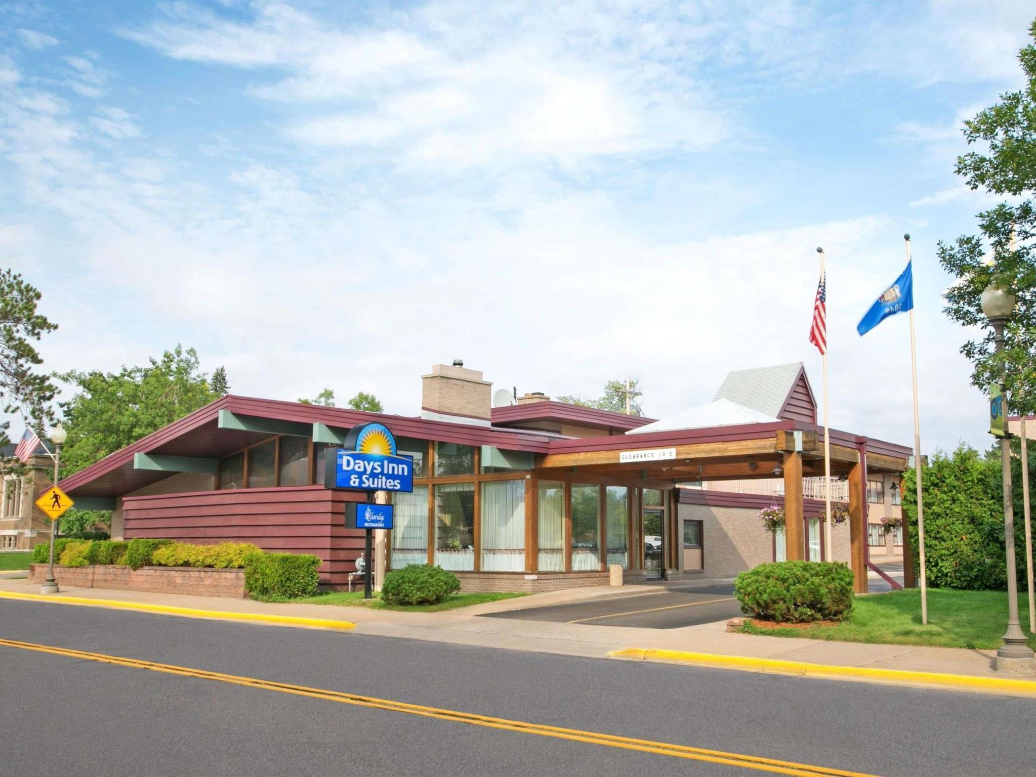 Clarion Pointe Rhinelander Downtown Hotel Eksteriør billede