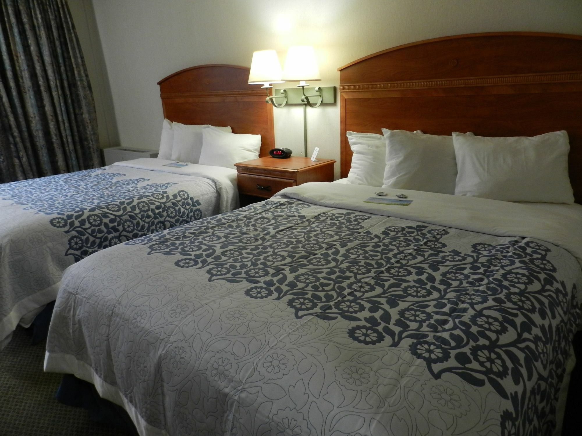 Clarion Pointe Rhinelander Downtown Hotel Eksteriør billede