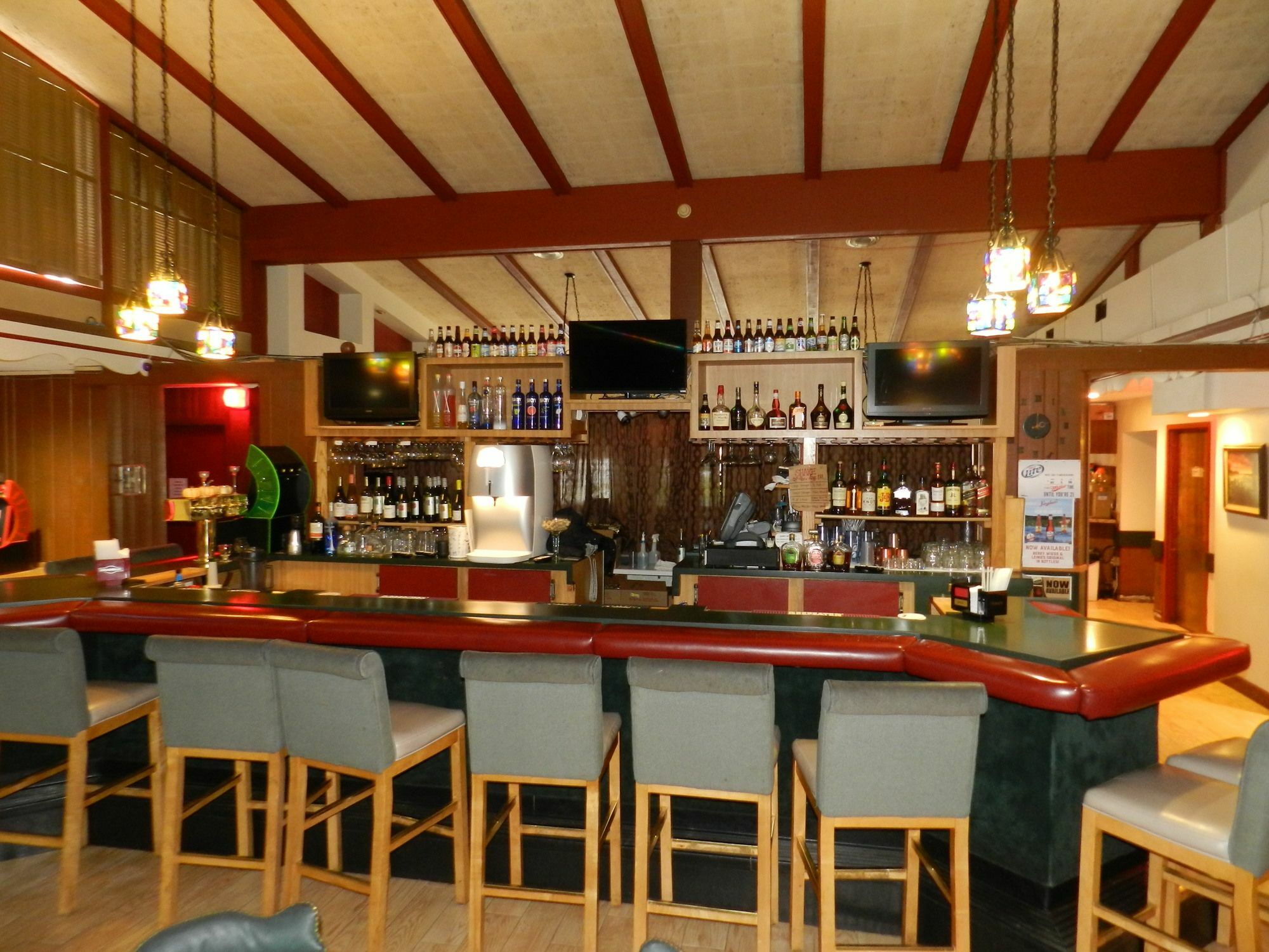 Clarion Pointe Rhinelander Downtown Hotel Eksteriør billede